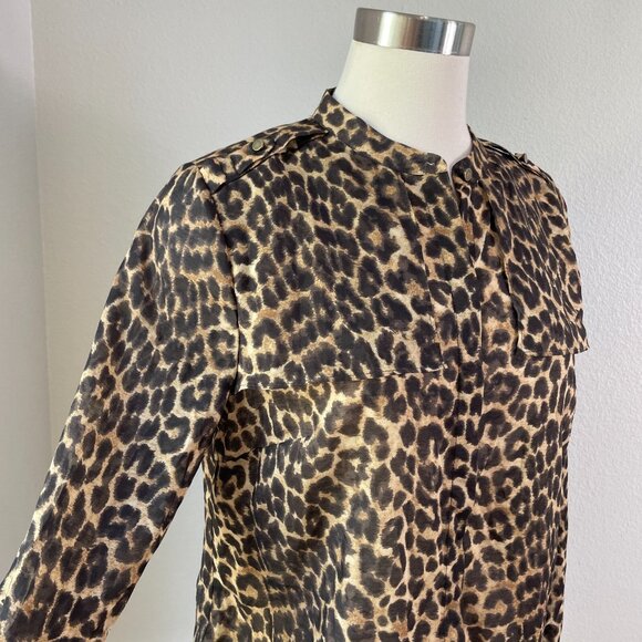 NEW Ann Taylor Womens 12 Animal Print Blouse Roll Tab Sleeve Button Up Shirt Top - Picture 3 of 11